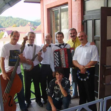 Равське Ретро